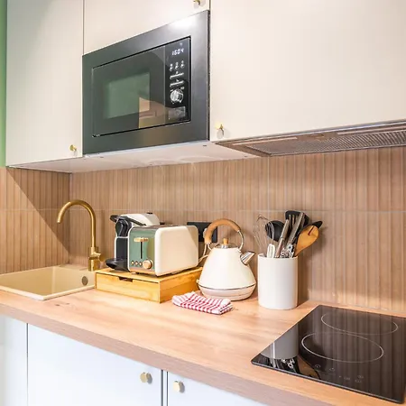 Charming With Terrace - 2 Guests - Near Montmartre