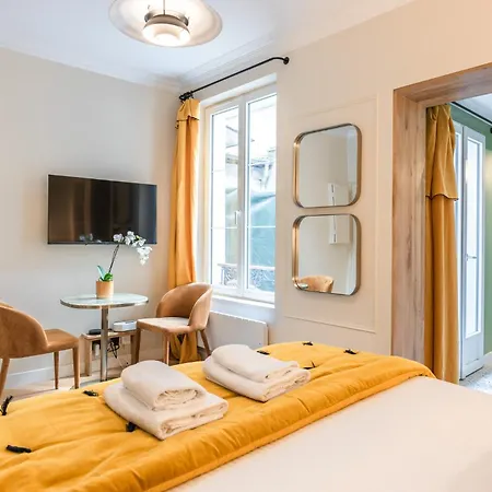 Charming With Terrace - 2 Guests - Near Montmartre