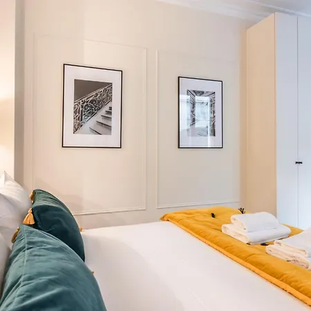 Apartment Charming With Terrace - 2 Guests - Near Montmartre Paris