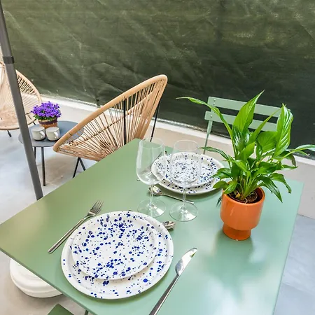Charming With Terrace - 2 Guests - Near Montmartre